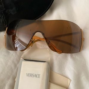 Versace sunglasses :) authentic & classy